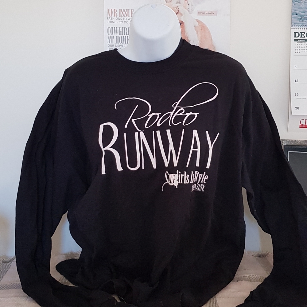 New Black Long Sleeve T-Shirt